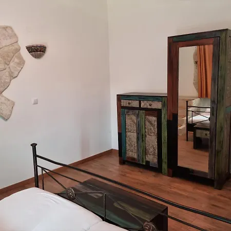 Apartment Rossi Brzac