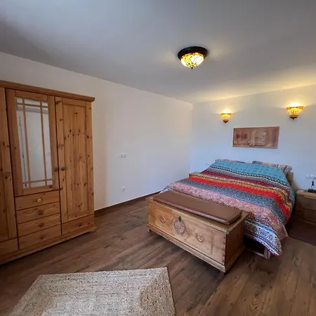 Rossi Apartment