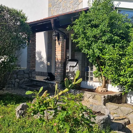 Rossi Appartement Brzac